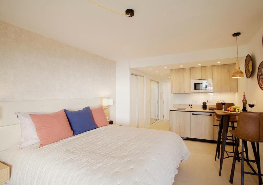 Top Studio On Marbella Boulevard Экстерьер фото